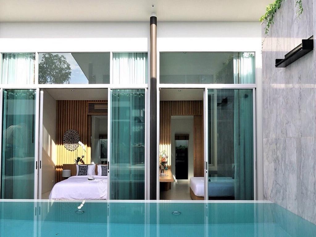 Buritara Laguna Pool Villa Phuket Pantai Bang Tao Bilik gambar